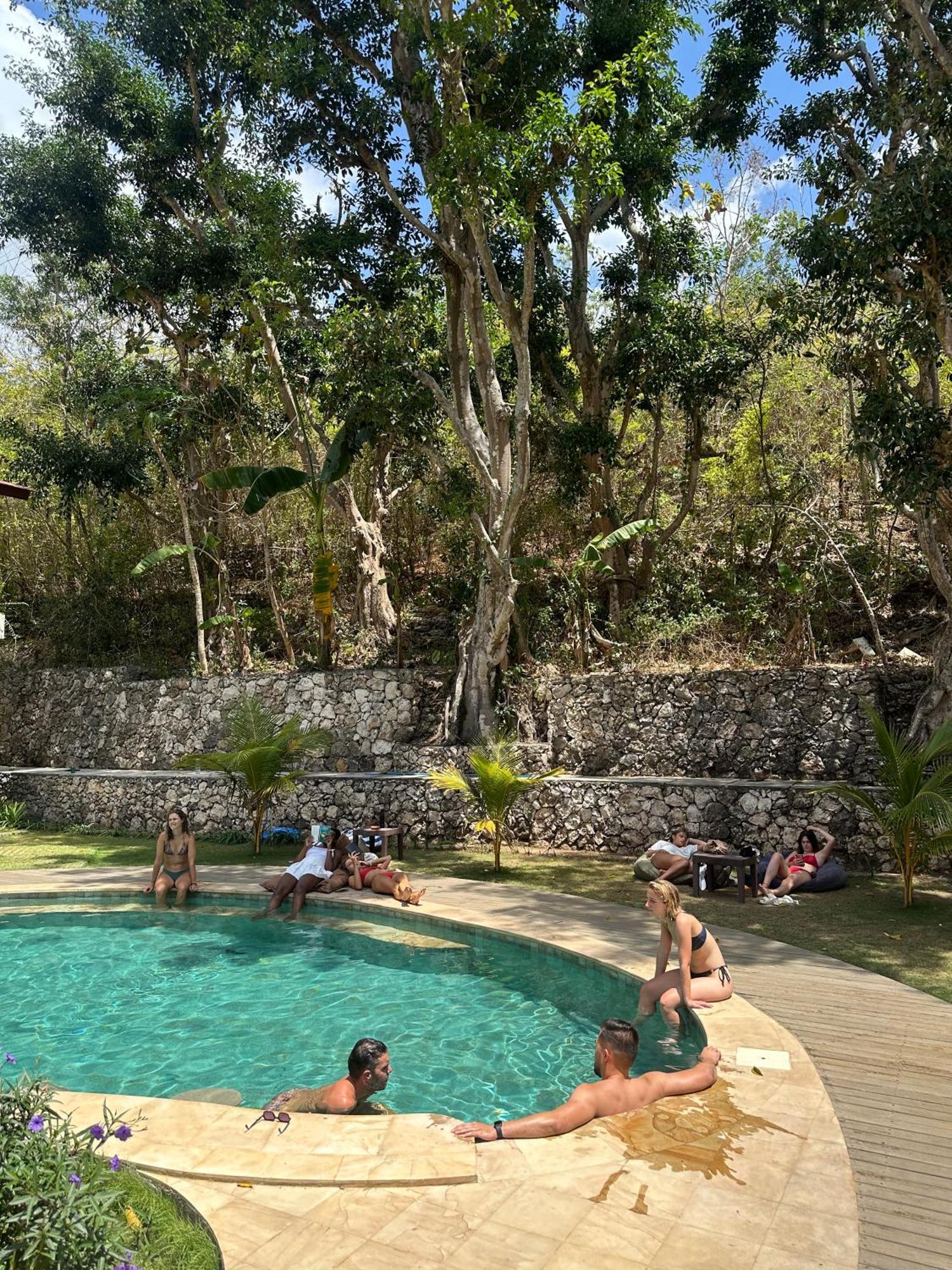 The Penida Project Hostel Ped Ngoại thất bức ảnh