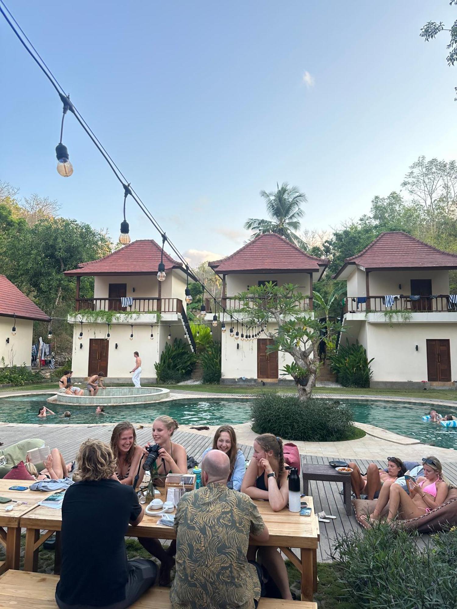 The Penida Project Hostel Ped Ngoại thất bức ảnh
